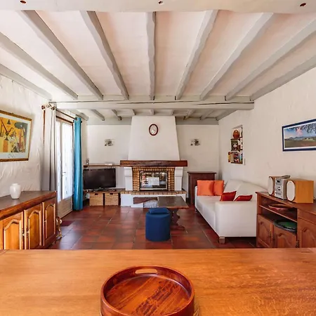Maison De Caractere A Briscous: 4 Chambres, Jardin, Proche Bayonne Et Plages, Ideal Famille Et Randonnees - Fr-1-3-603