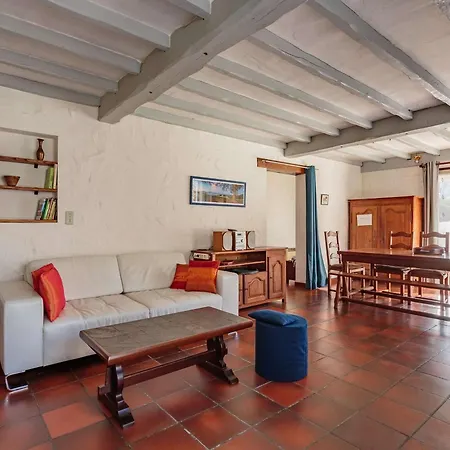 Maison De Caractere A Briscous: 4 Chambres, Jardin, Proche Bayonne Et Plages, Ideal Famille Et Randonnees - Fr-1-3-603 *